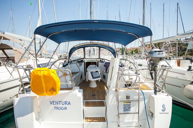 Book yachts online - sailboat - Oceanis 40 - Ventura - rent