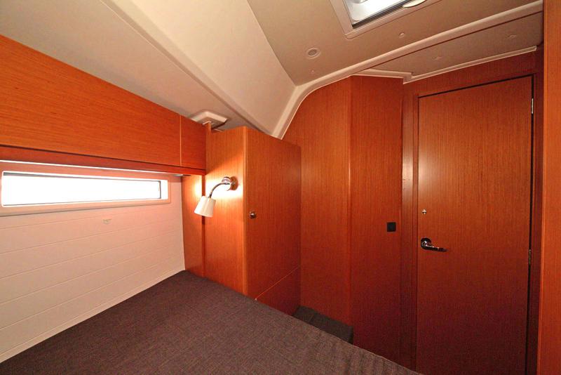 Book yachts online - sailboat - Bavaria Cruiser 46 - Tequila - rent