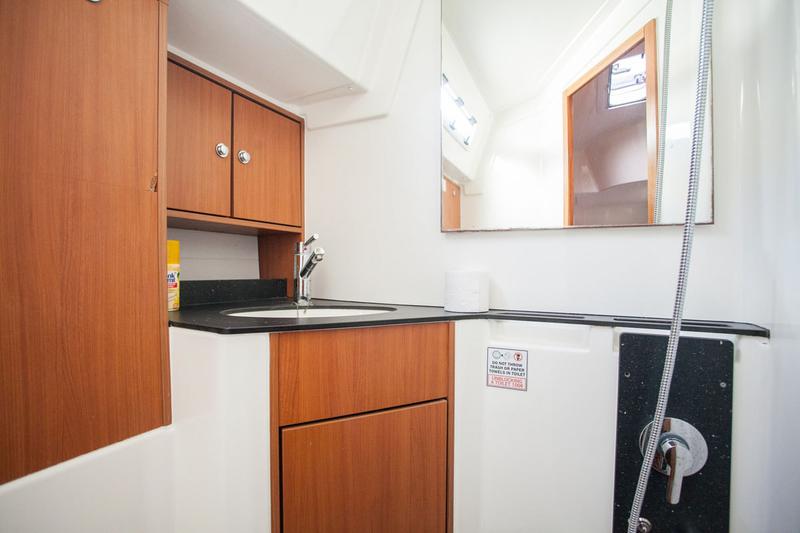 Book yachts online - sailboat - Bavaria Cruiser 45 - Blues Point - rent