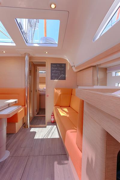 Book yachts online - sailboat - Elan 45 Impression - STAR - rent