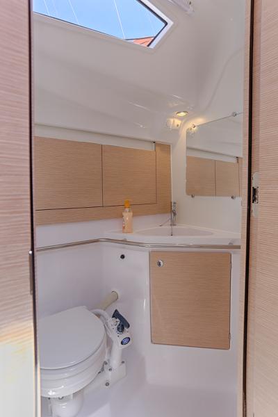 Book yachts online - sailboat - Elan 45 Impression - STAR - rent