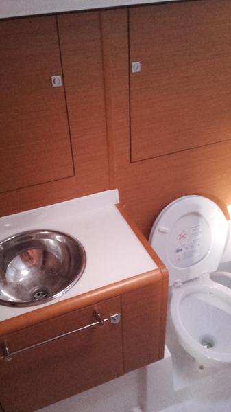 Book yachts online - sailboat - Sun Odyssey 449 - Pižulot - rent