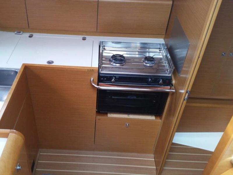 Book yachts online - sailboat - Sun Odyssey 439 - Sonata - rent