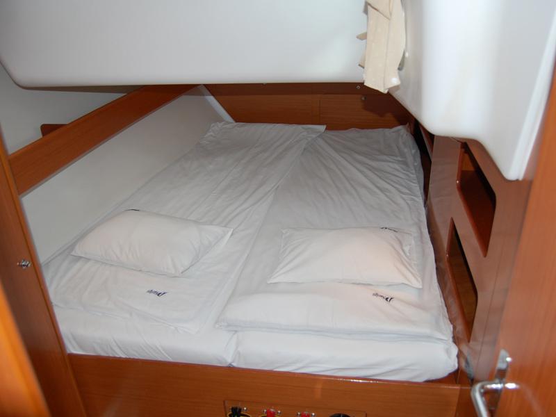 Book yachts online - sailboat - Cyclades 50.5 - Principessa - rent