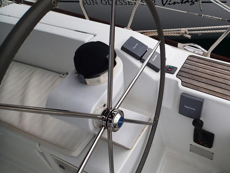 Book yachts online - sailboat - Sun Odyssey 45 - Big Blue - rent