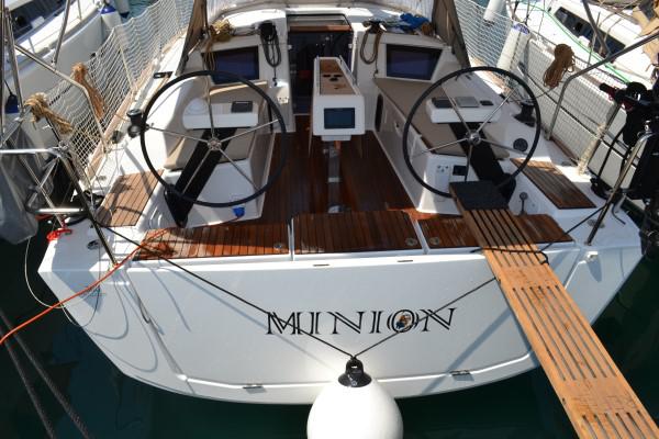 Book yachts online - sailboat - Dufour 360 GL - Minion - rent