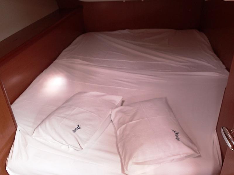 Book yachts online - sailboat - Oceanis 43 - Playmaker - rent