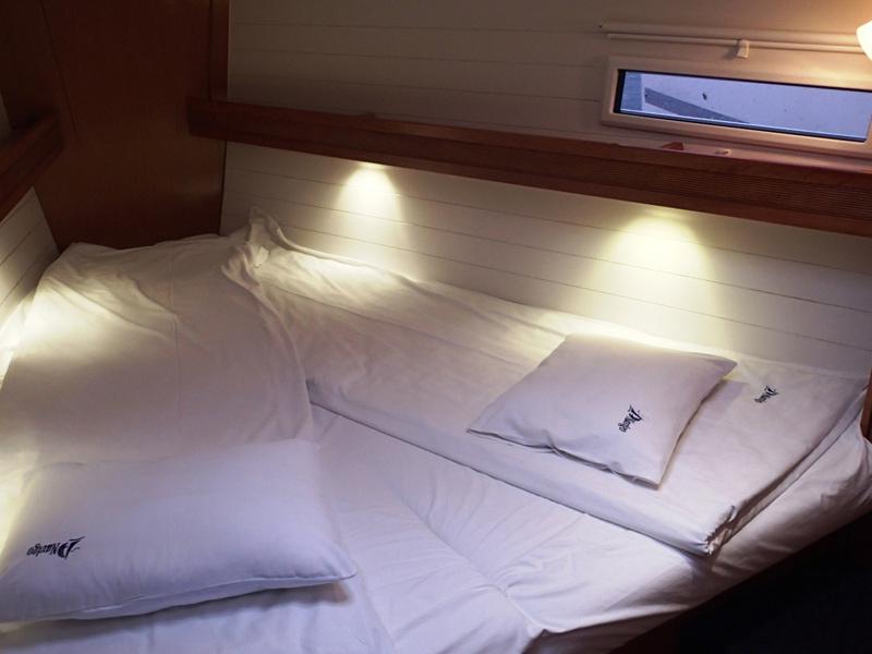 Book yachts online - sailboat - Bavaria 40 Cruiser. - Mojito - rent