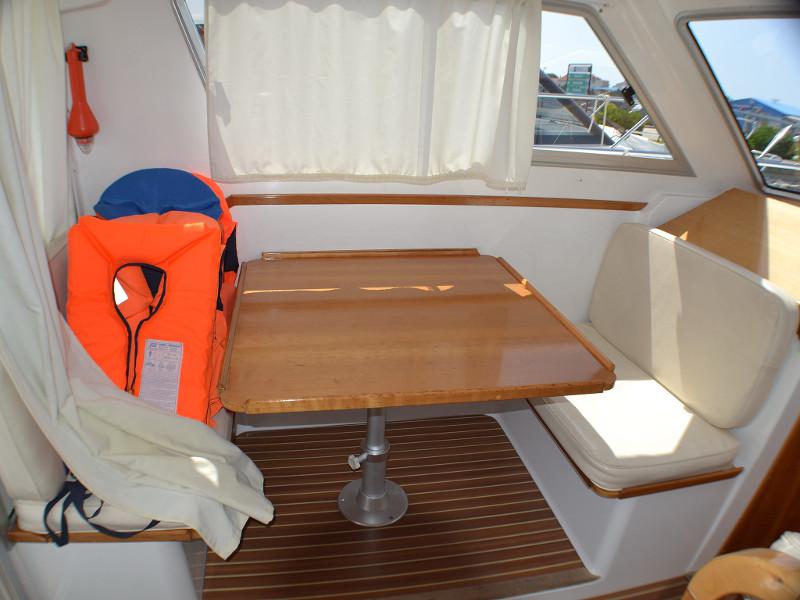 Book yachts online - motorboat - Adria 1002 - Ante - rent