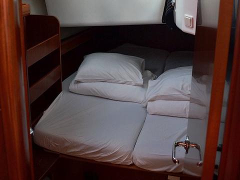 Book yachts online - sailboat - Oceanis Clipper 423 - Brava - rent