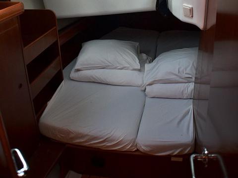 Book yachts online - sailboat - Oceanis Clipper 423 - Brava - rent