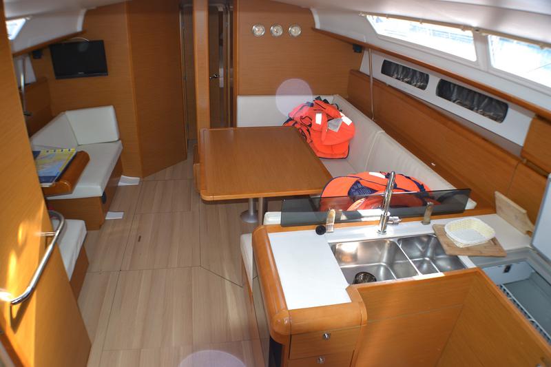 Book yachts online - sailboat - Sun Odyssey 439 - Libera - rent