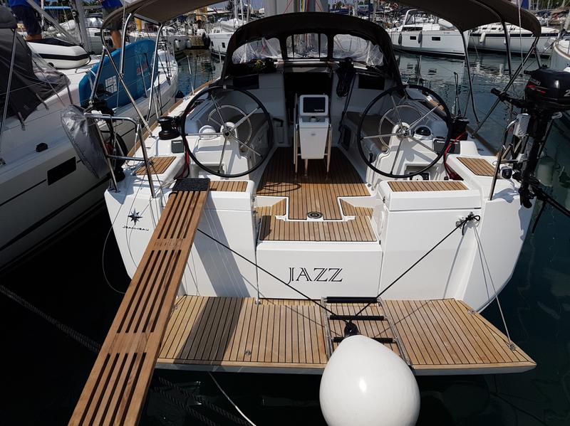 Book yachts online - sailboat - Sun Odyssey 419 - Jazz - rent