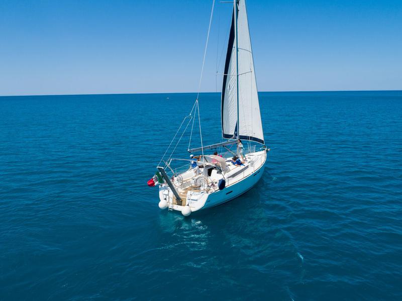 Book yachts online - sailboat - Sun Odyssey 439 - OCEANIX - rent