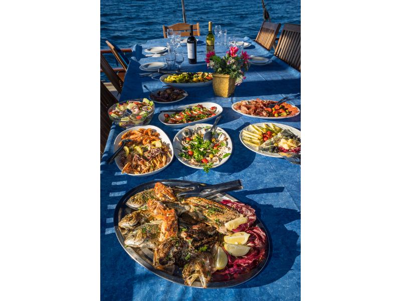 Book yachts online - other - Gulet - Atalanta - rent