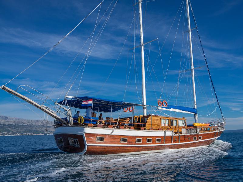 Book yachts online - other - Gulet - Atalanta - rent