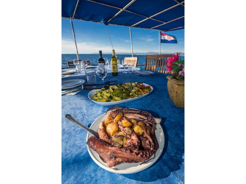 Book yachts online - other - Gulet - Atalanta - rent