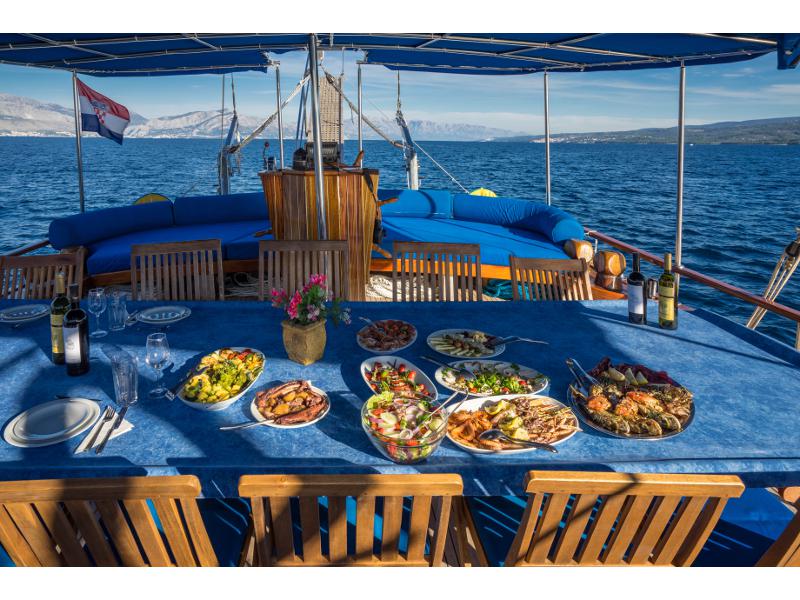 Book yachts online - other - Gulet - Atalanta - rent