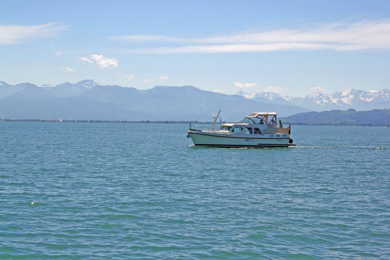 Book yachts online - motorboat - Linssen GS 36.9 AC - La Siesta (Sa) - rent