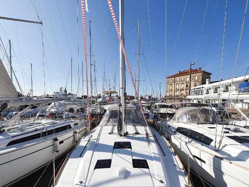 Book yachts online - sailboat - Oceanis 41 - Hope  - rent