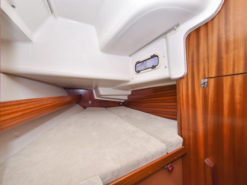 Book yachts online - sailboat - Bavaria 44 - Tummy fish - rent