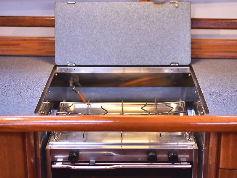 Book yachts online - sailboat - Bavaria 44 - Tummy fish - rent