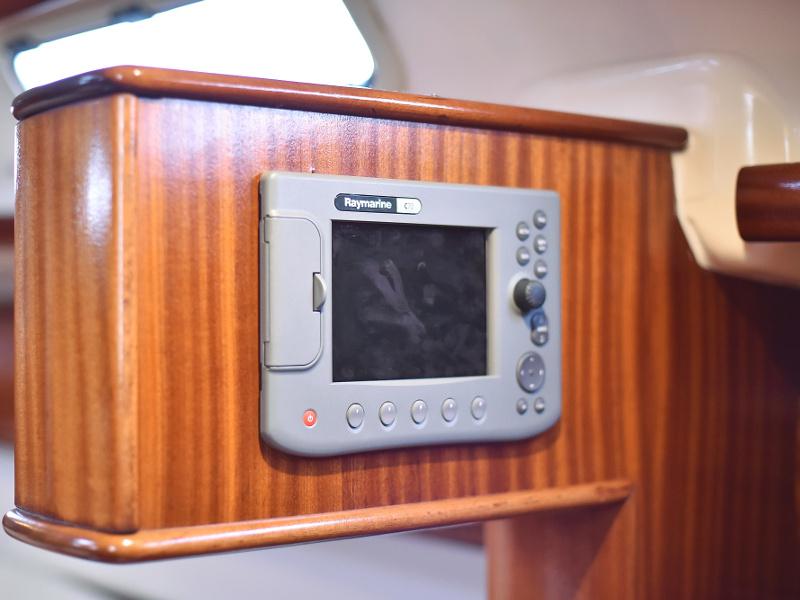 Book yachts online - sailboat - Bavaria 44 - Tummy fish - rent