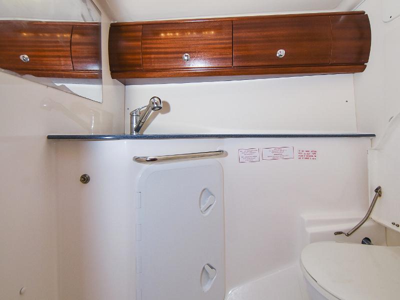 Book yachts online - sailboat - Bavaria 44 - Tummy fish - rent