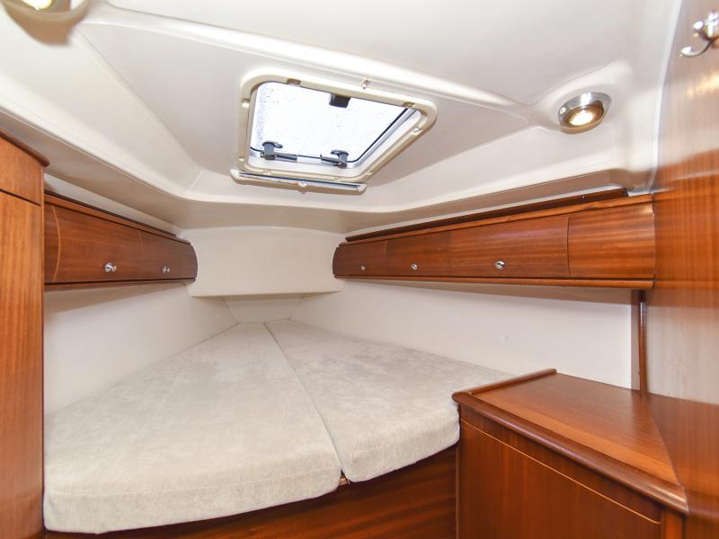 Book yachts online - sailboat - Bavaria 44 - Tummy fish - rent