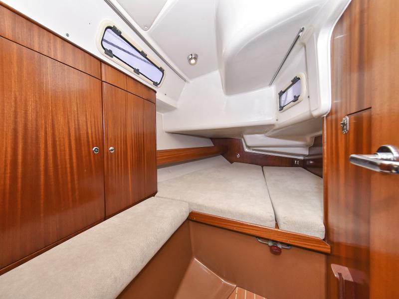 Book yachts online - sailboat - Bavaria 44 - Tummy fish - rent