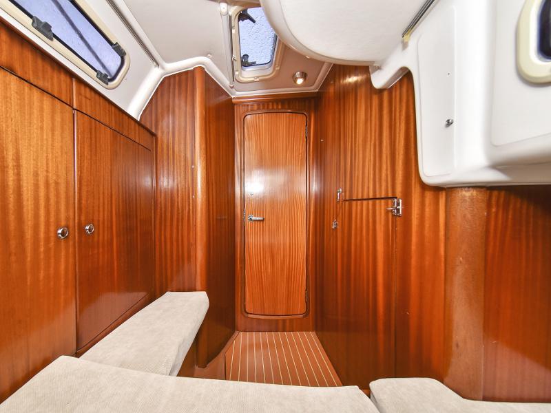 Book yachts online - sailboat - Bavaria 44 - Tummy fish - rent