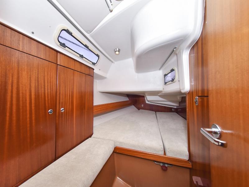 Book yachts online - sailboat - Bavaria 44 - Tummy fish - rent