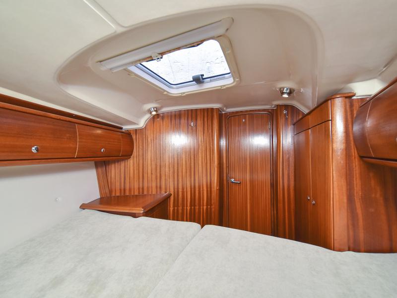 Book yachts online - sailboat - Bavaria 44 - Tummy fish - rent