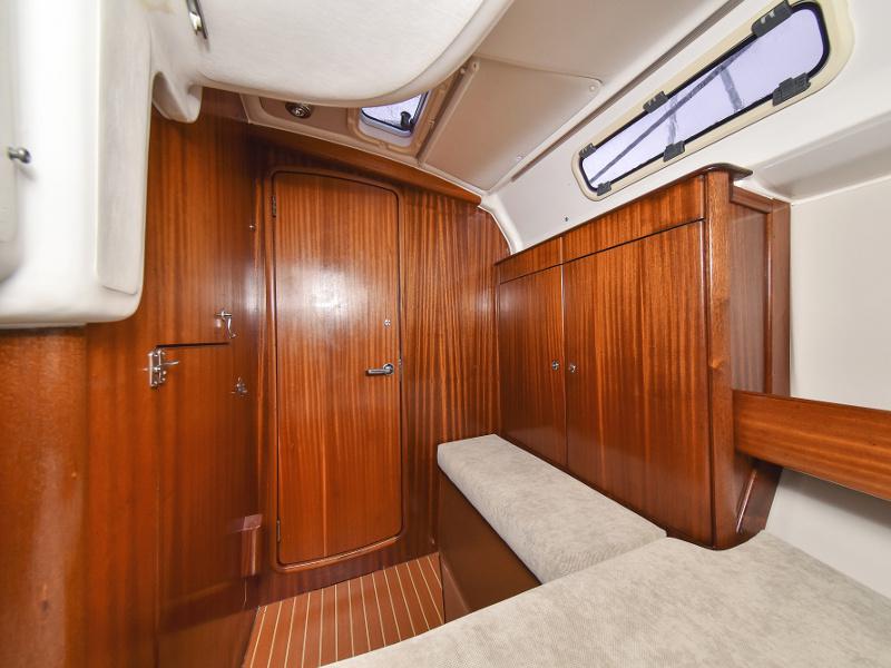 Book yachts online - sailboat - Bavaria 44 - Tummy fish - rent