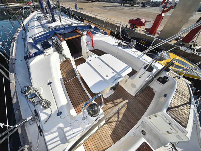 Book yachts online - sailboat - Bavaria 44 - Tummy fish - rent