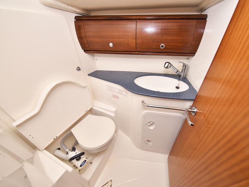 Book yachts online - sailboat - Bavaria 44 - Tummy fish - rent