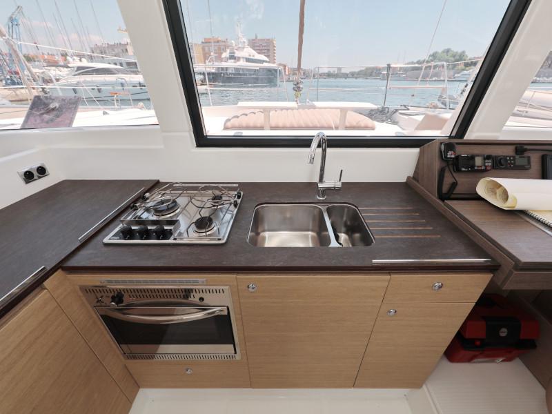 Book yachts online - catamaran - Bali 4.0.. - SO FAR SO GOOD - rent