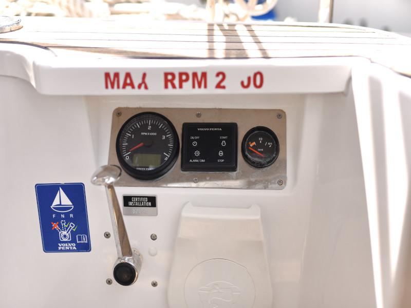 Book yachts online - sailboat - Bavaria Cruiser 37 - Hama - rent