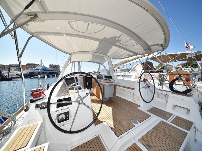 Book yachts online - sailboat - Oceanis 45 - Lighea - rent