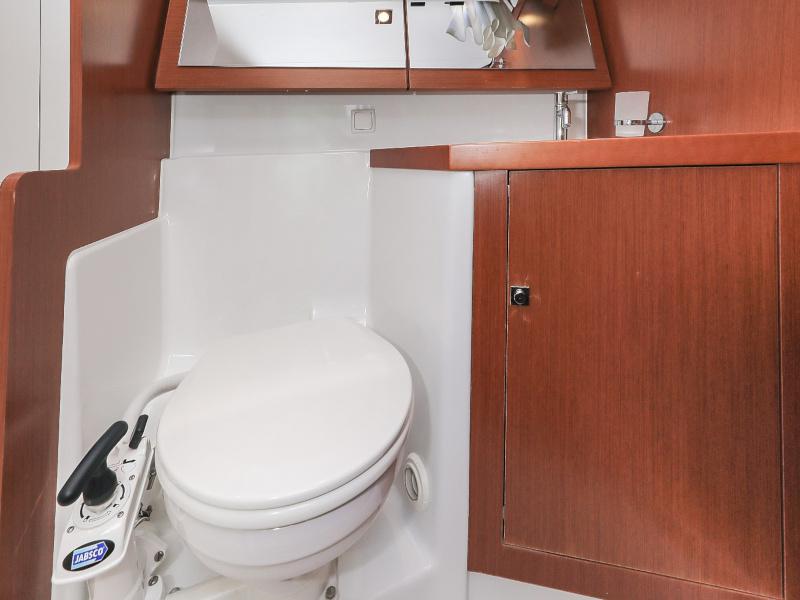 Book yachts online - sailboat - Oceanis 45 - Lighea - rent