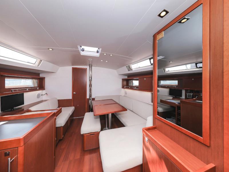 Book yachts online - sailboat - Oceanis 45 - Lighea - rent