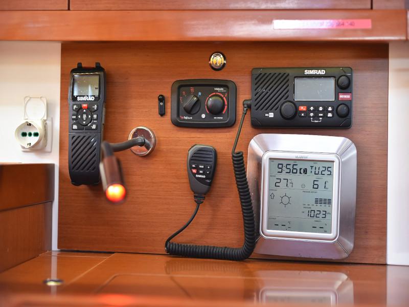 Book yachts online - sailboat - Oceanis 45 - Lighea - rent