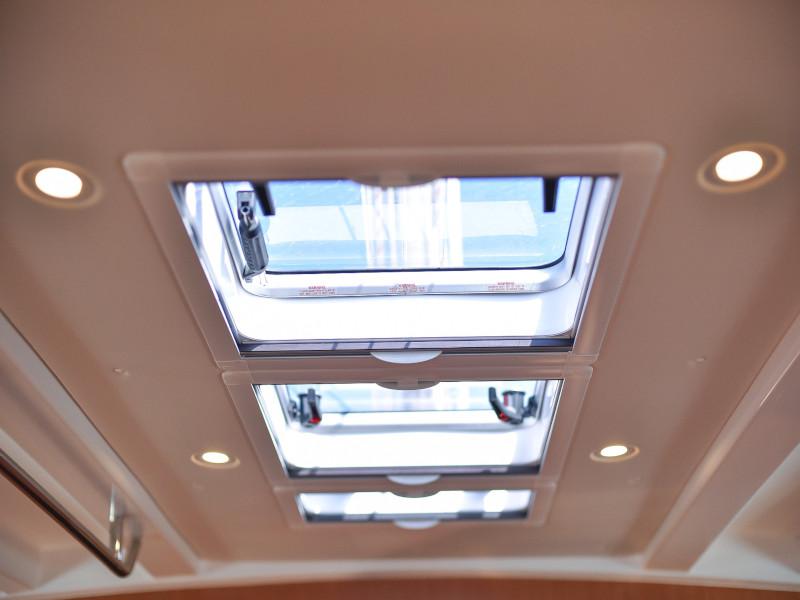 Book yachts online - sailboat - Bavaria Cruiser 46 - Jameson II - rent