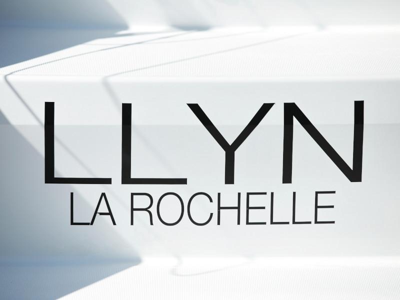 Book yachts online - catamaran - Lagoon 450  Flybridge - LLYN - rent