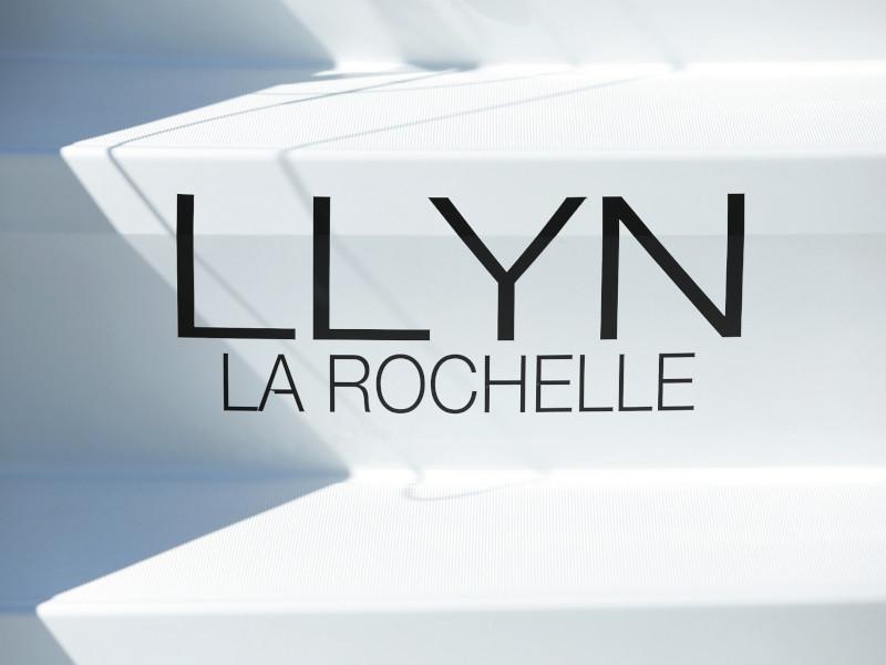 Book yachts online - catamaran - Lagoon 450  Flybridge - LLYN - rent