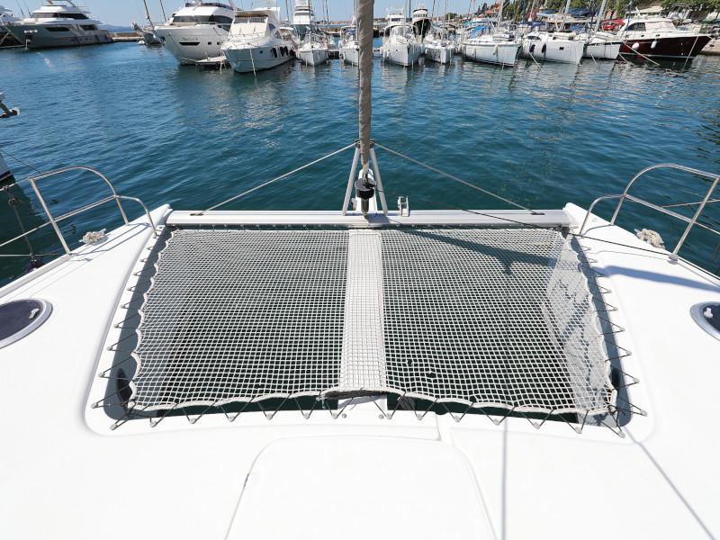 Book yachts online - catamaran - Lipari 41 - LUBI - rent