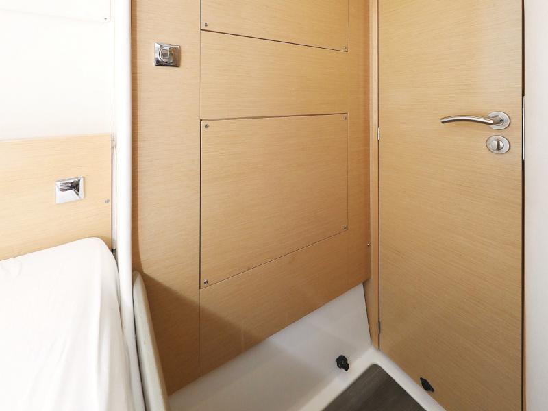 Book yachts online - catamaran - Lipari 41 - LUBI - rent