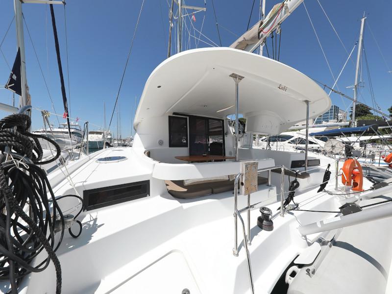 Book yachts online - catamaran - Lipari 41 - LUBI - rent