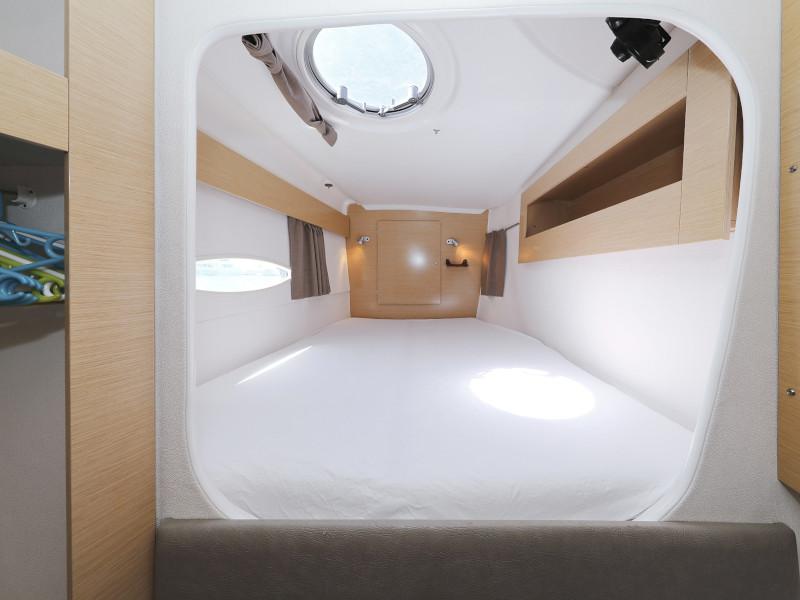 Book yachts online - catamaran - Lipari 41 - LUBI - rent