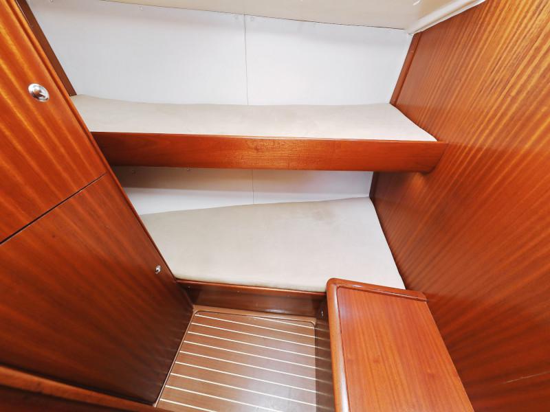 Book yachts online - sailboat - Bavaria 44 - O LA LA  - rent